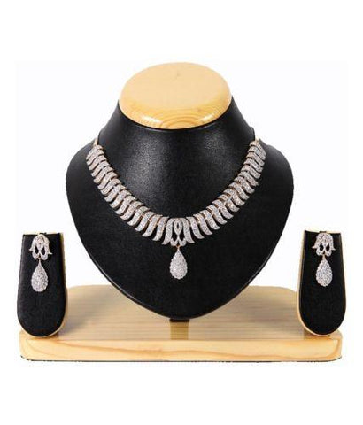 New Fashion Trend In India 2016 Designer Jewelley Necklace Earrings Sets