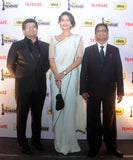 Sonam Kapoor's Designer Off-White Saree Chiffon Plain Saree With Border