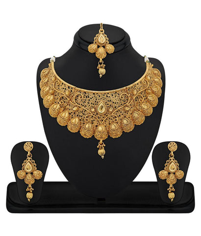 Festive Party Special Jewelry Zinc Gold Plated Kundan Golden Choker Necklace Set with Maang Tikka For Women